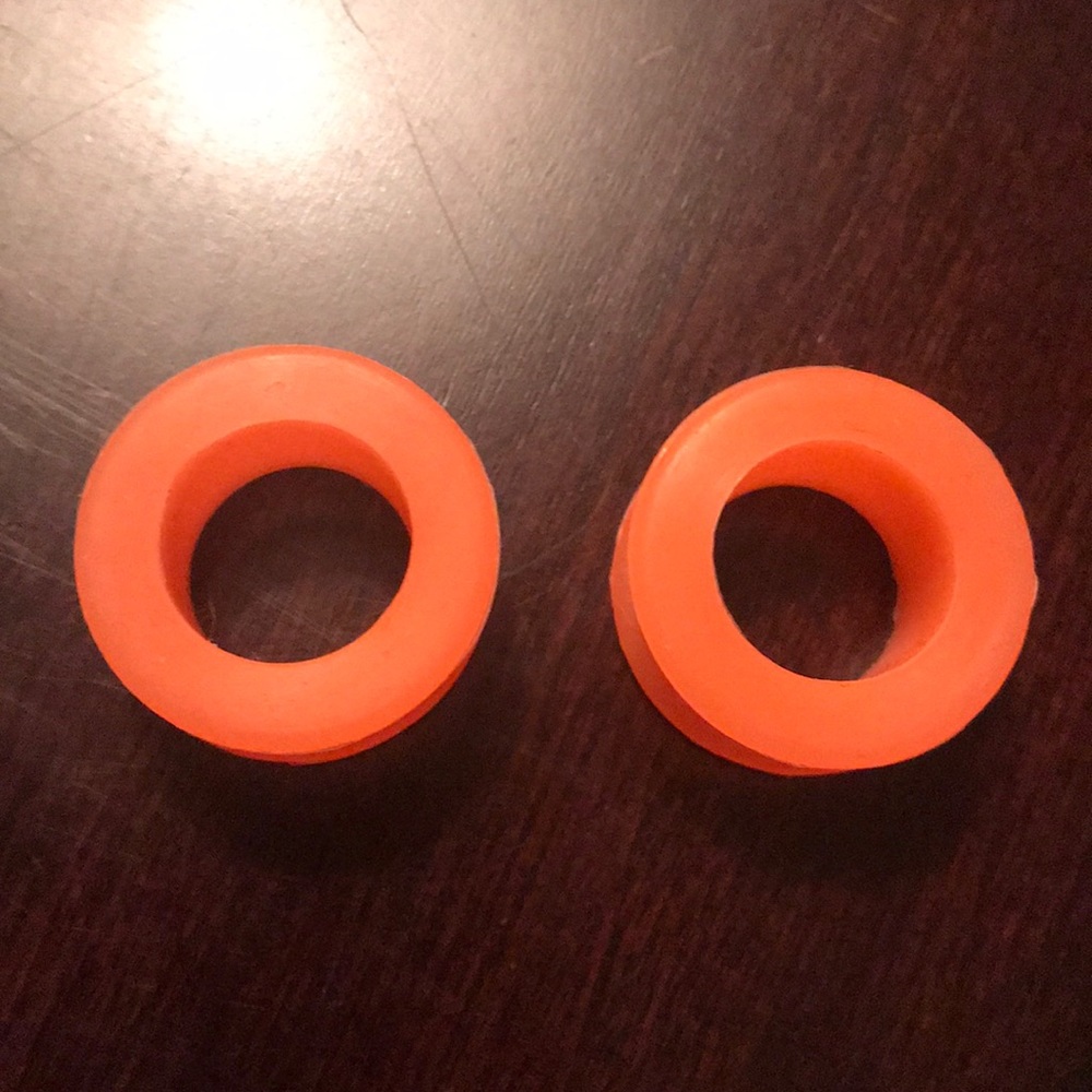 Orange silicone 7/8 plugs